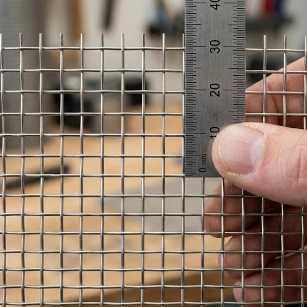 Lưới inox 304 dây 1.0 ô 10x10 là gì? Đặc điểm và cách chọn đúng