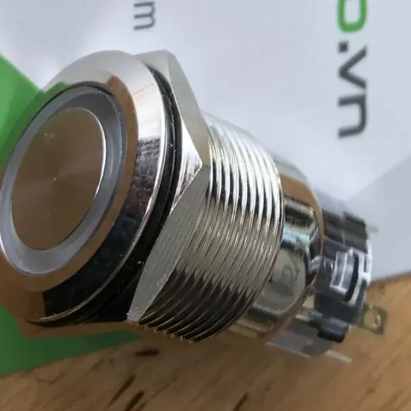 Công Tắc Inox