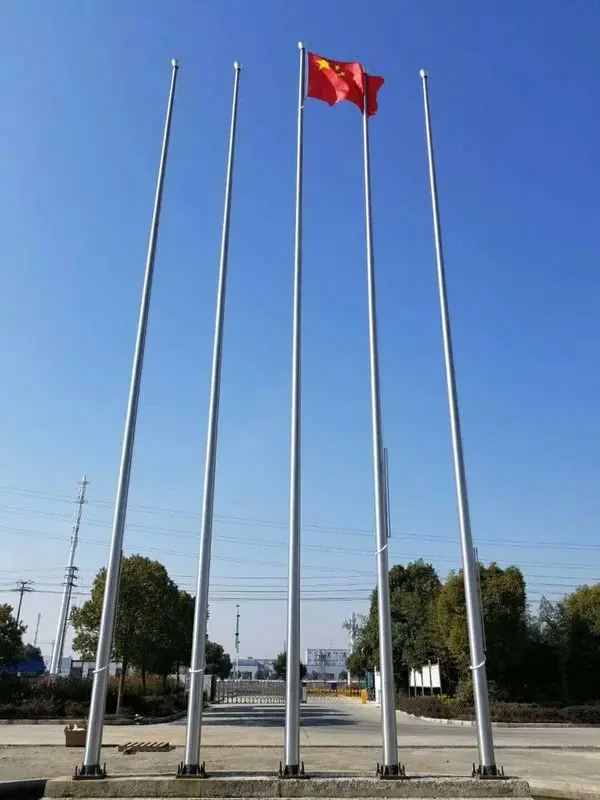 giá cột cờ inox 1