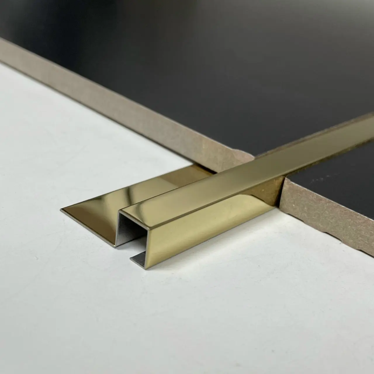 nẹp inox góc vuông 1