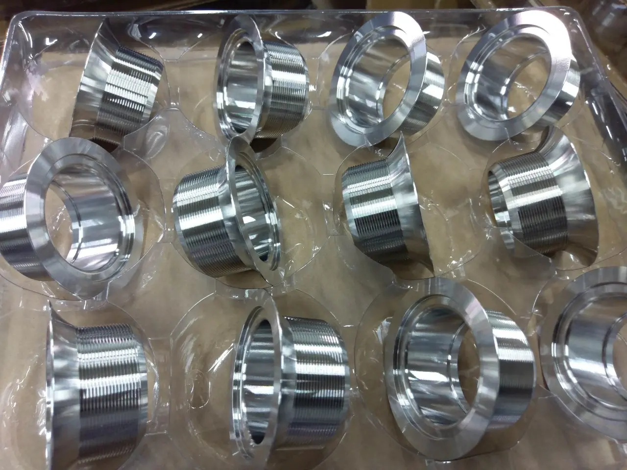 nhận đúc inox