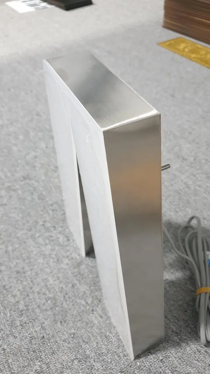 poly-inox