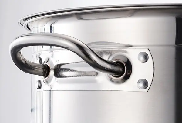 sửa quai nồi inox
